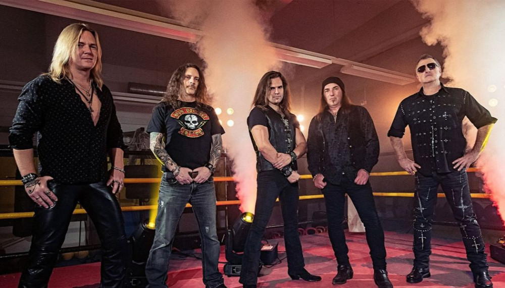 Bonfire - Fistful Of Fire banda