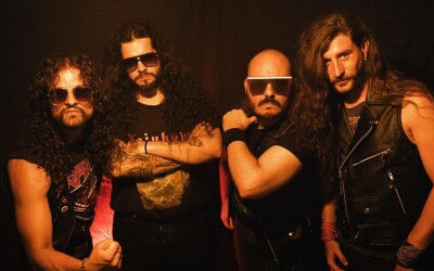 CRIMSON STORM «Livin’ On The Bad Side» (Fighter Records, 2025)