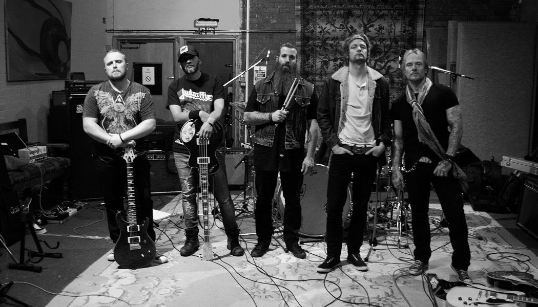 Phil Poole (Doomsday Outlaw). Entrevista/Interview.
