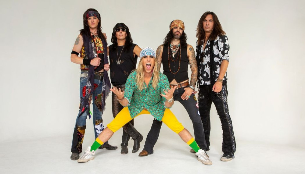 JOHNDIVAANDTHEROCKETSOFLOVEMAMASAIDROCKISDEADportada