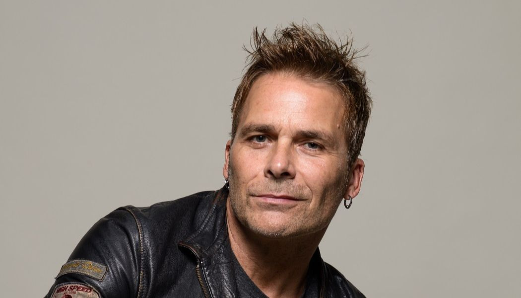 MIKE TRAMP «Stray From The Flock» (Target, 2019)