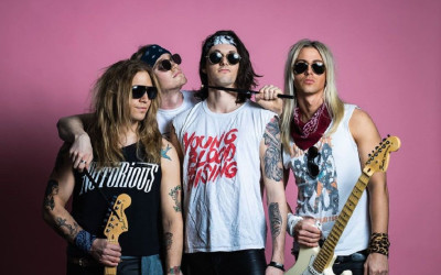 NOTÖRIOUS «Glamorized» (Sliptrick Records, 2020)