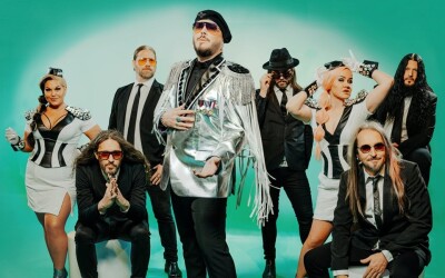 THE NIGHT FLIGHT ORCHESTRA «Give Us The Moon» (Napalm Records, 2025)