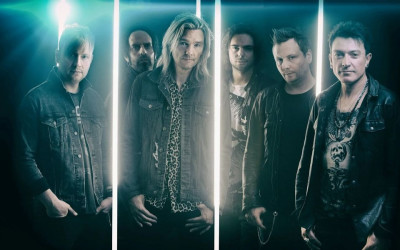 VEGA «Grit Your Teeth» (Frontiers Music, 2020)