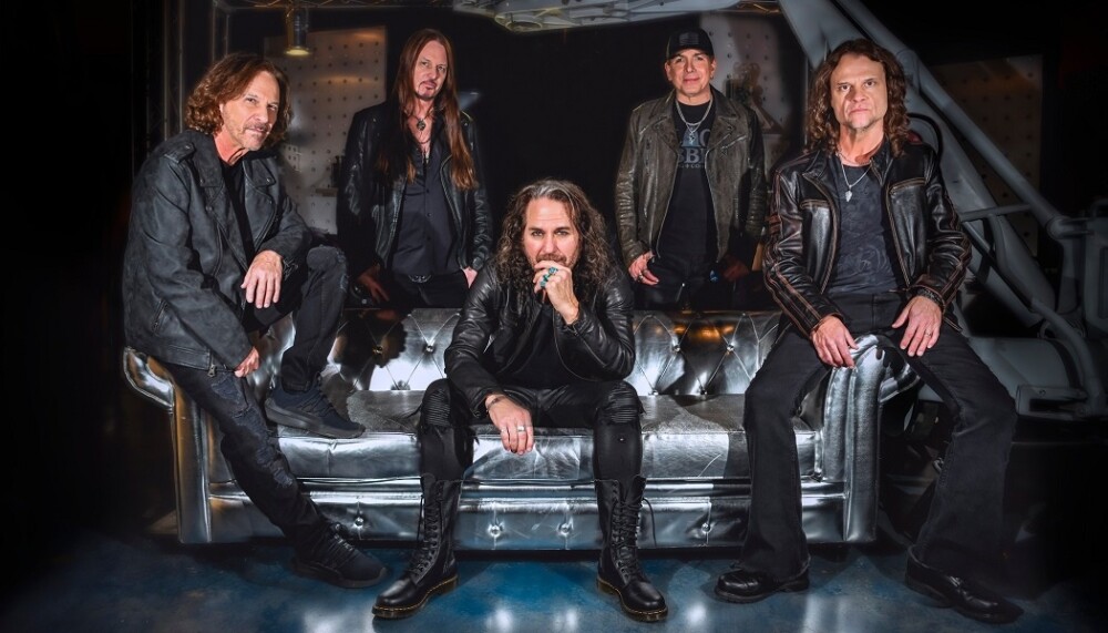 Winger_Seven_band