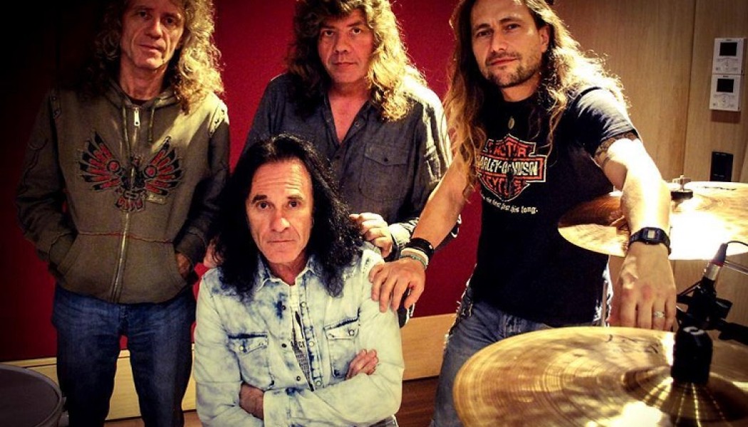 Atlas a por su tercer disco