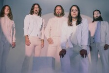 HÄLLAS, fechas por España en octubre